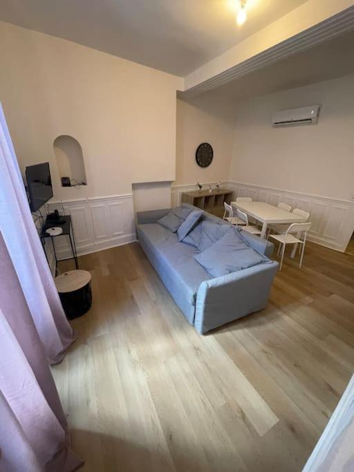 Appartement Ancien A Orléans Esterno foto